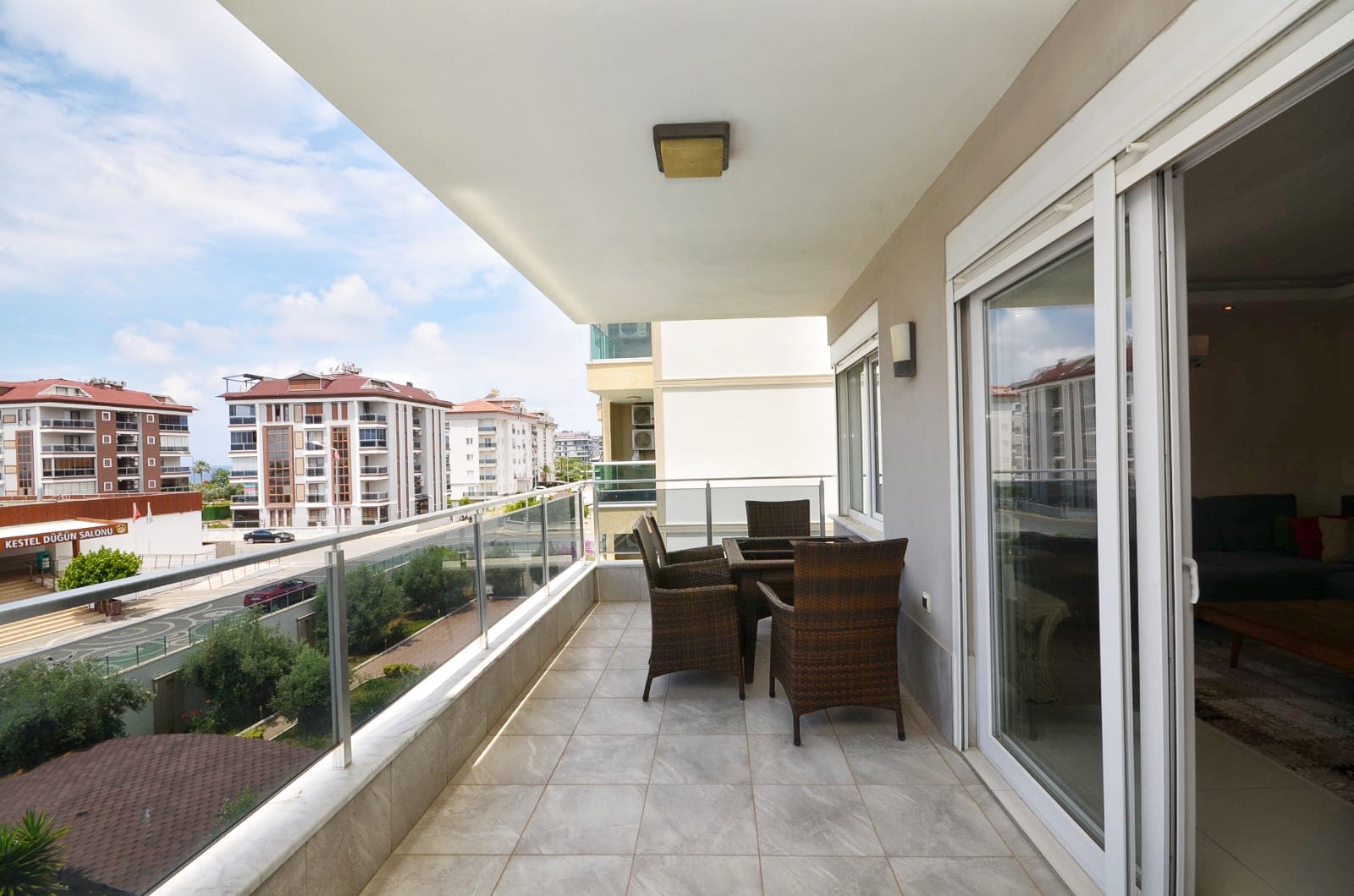 2+1 apartment in Alanya, Kestel district – furnished and with sea views