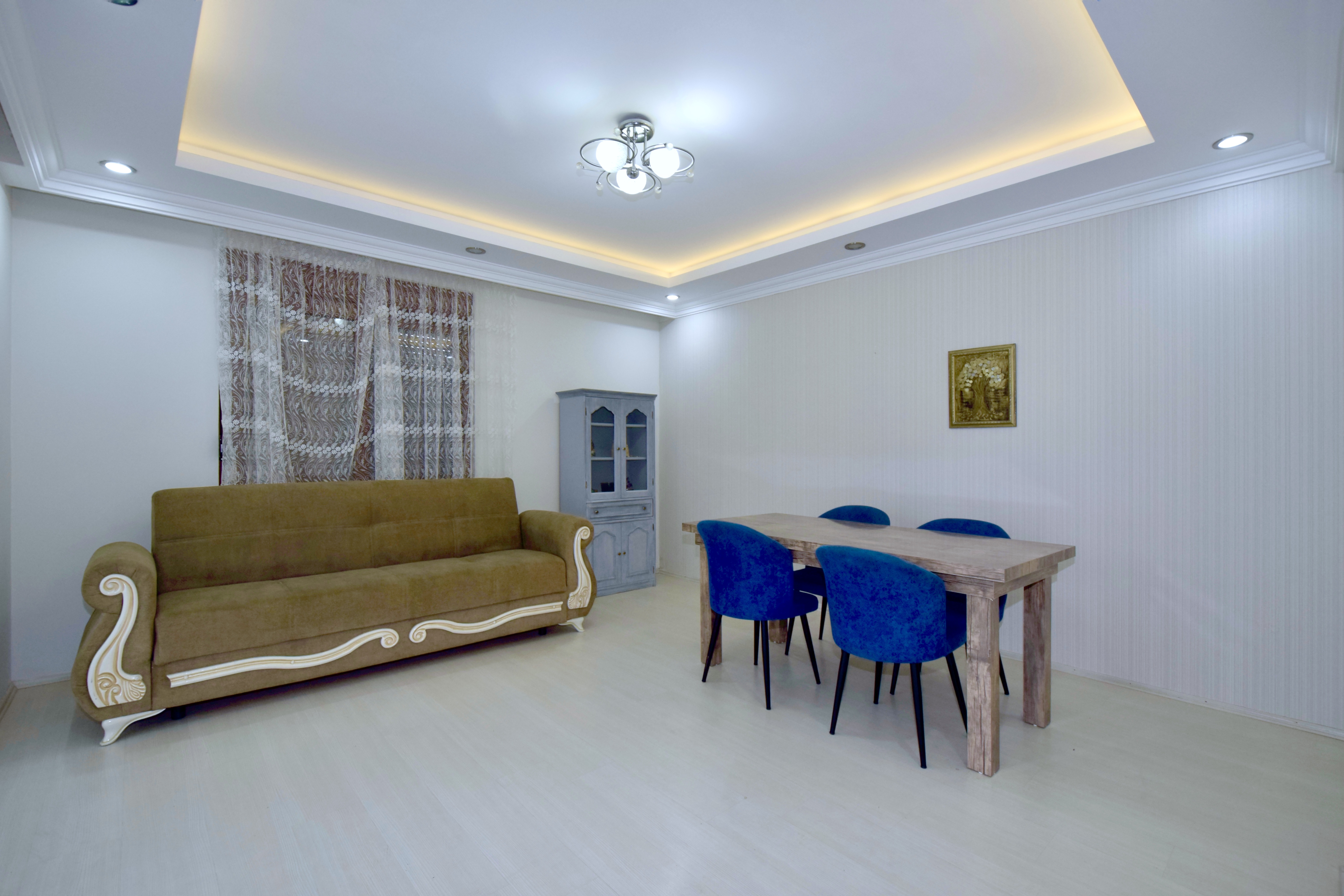Квартира 2+1 в Газипаше - меблированная, остекленный балкон
