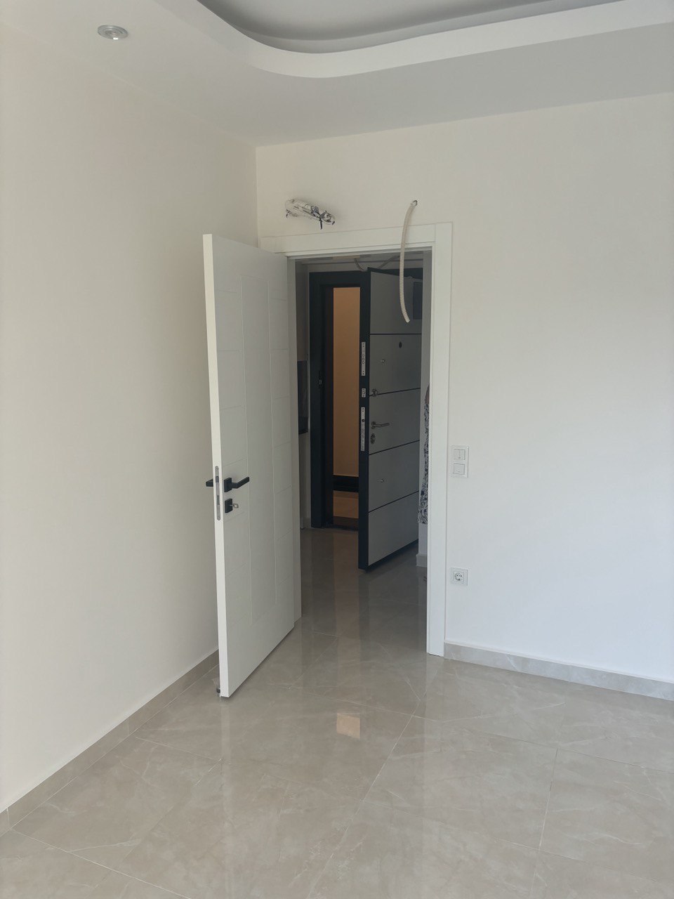 Квартира 1+1 в Газипаше - от собственника, вид на бассейн, доступная цена