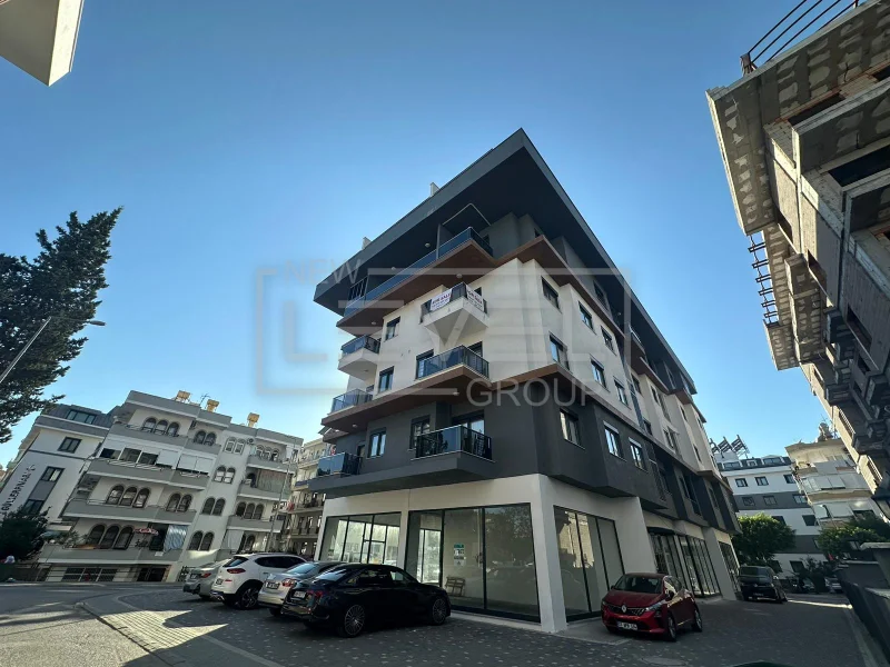 Cam korkuluklu beş katlı cephe: Alanya’da satılık 2+1 daire, Türkiye — New Level Group