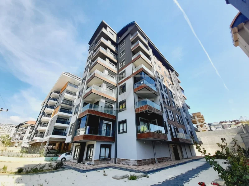 Трехкомнатная квартира с отдельной кухней в районе Авсаллар, Алания