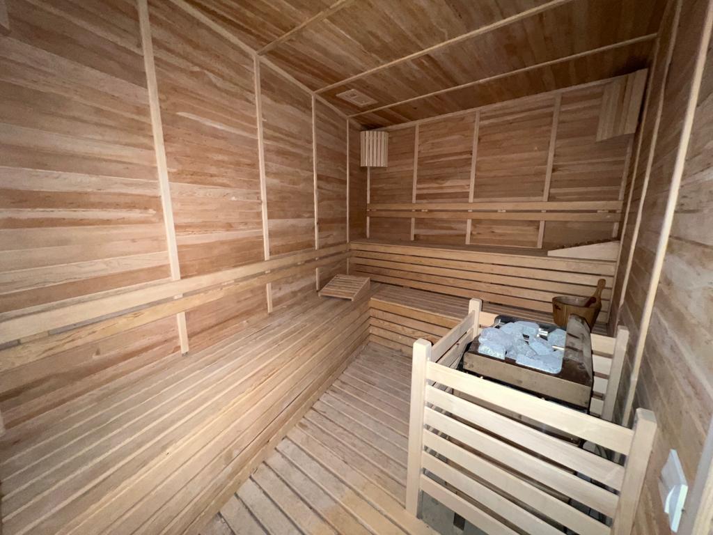 Пентхаус-дуплекс 3+2 с открытым видом на море в Махмутларе. Недвижимость под гражданство