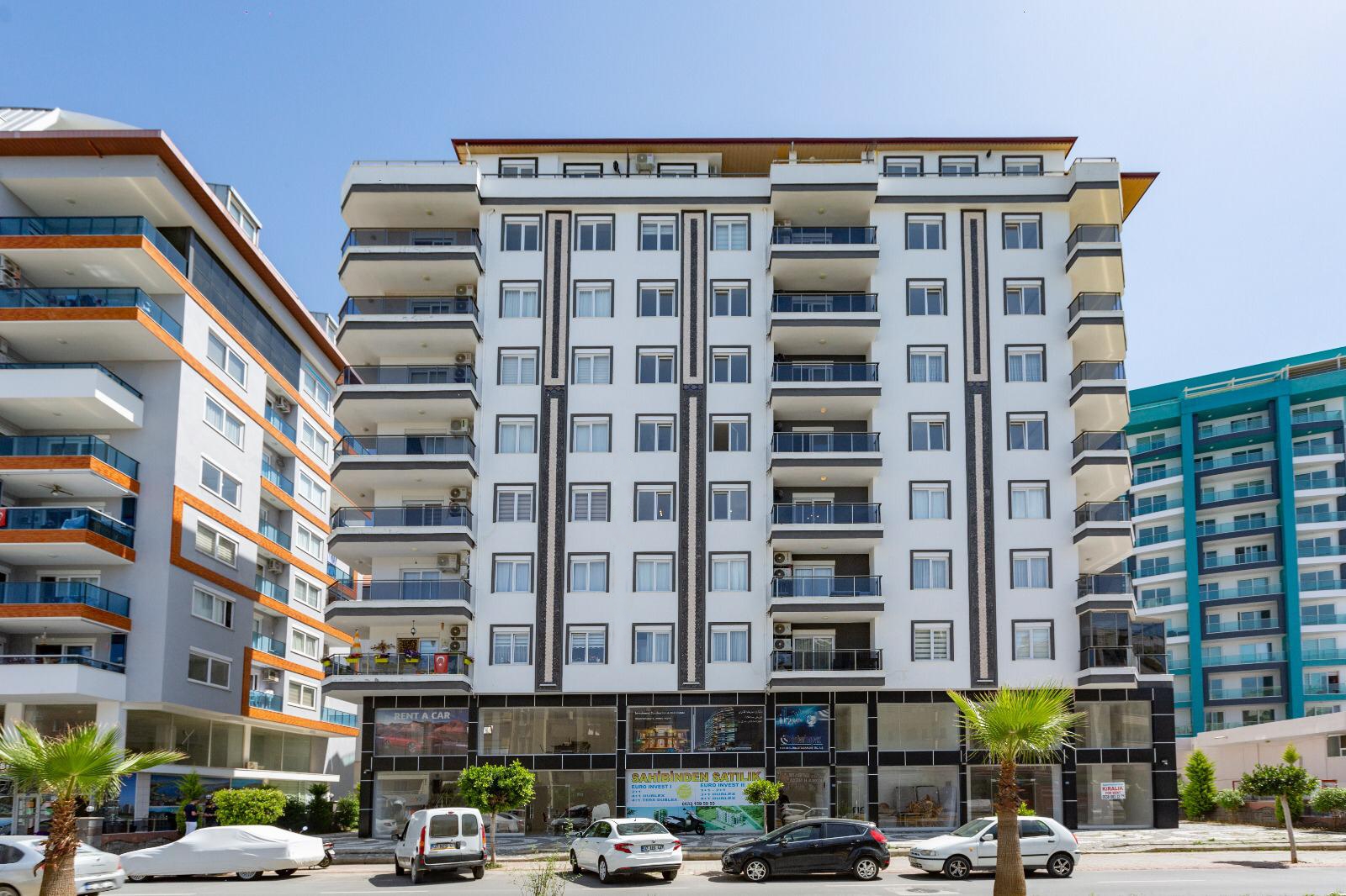 A furnished two-level 3+1 apartment in Mahmutlar – two glazed balconies and a panoramic sea view