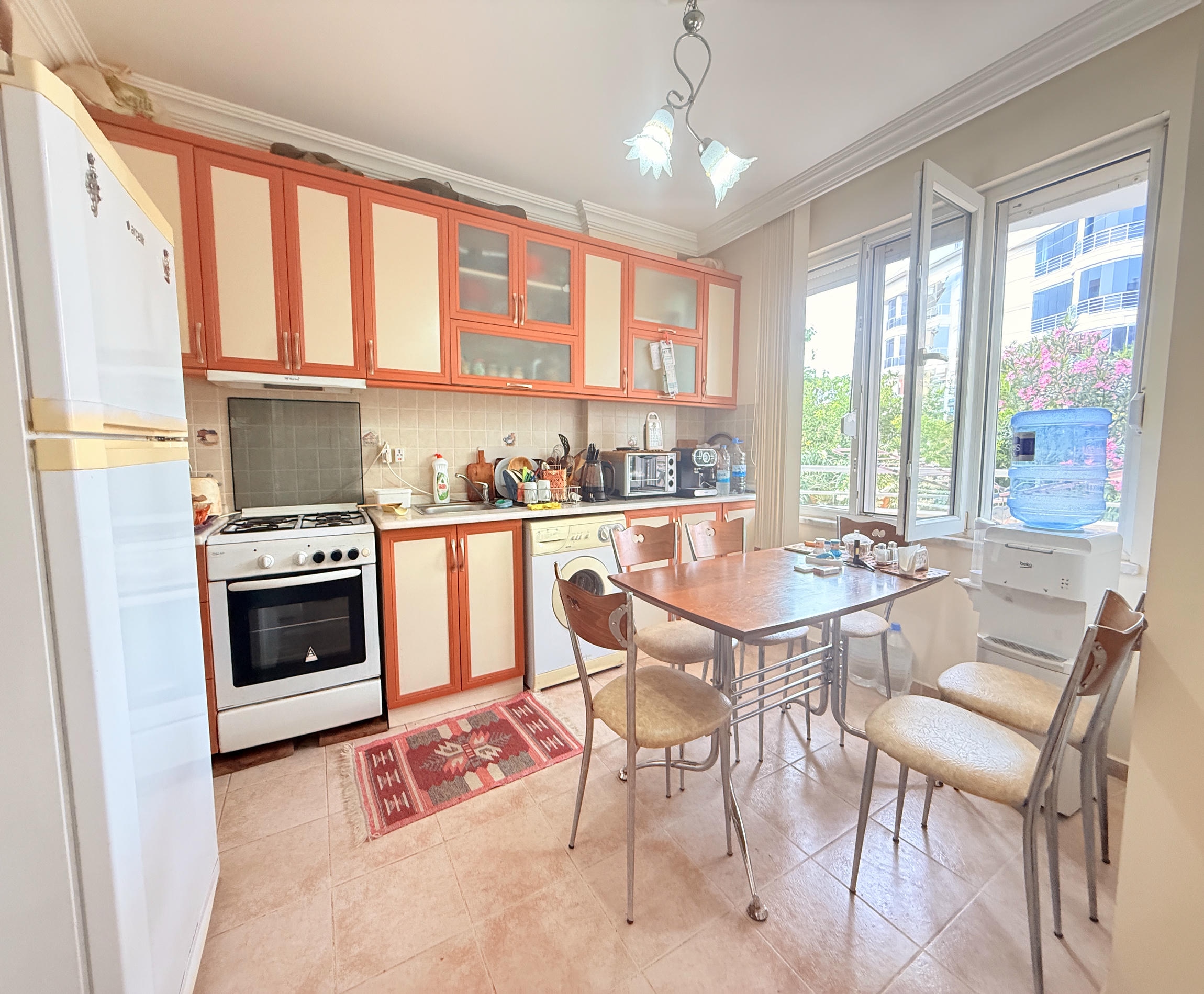 Меблированная квартира 2+1 в районе Оба, Алания