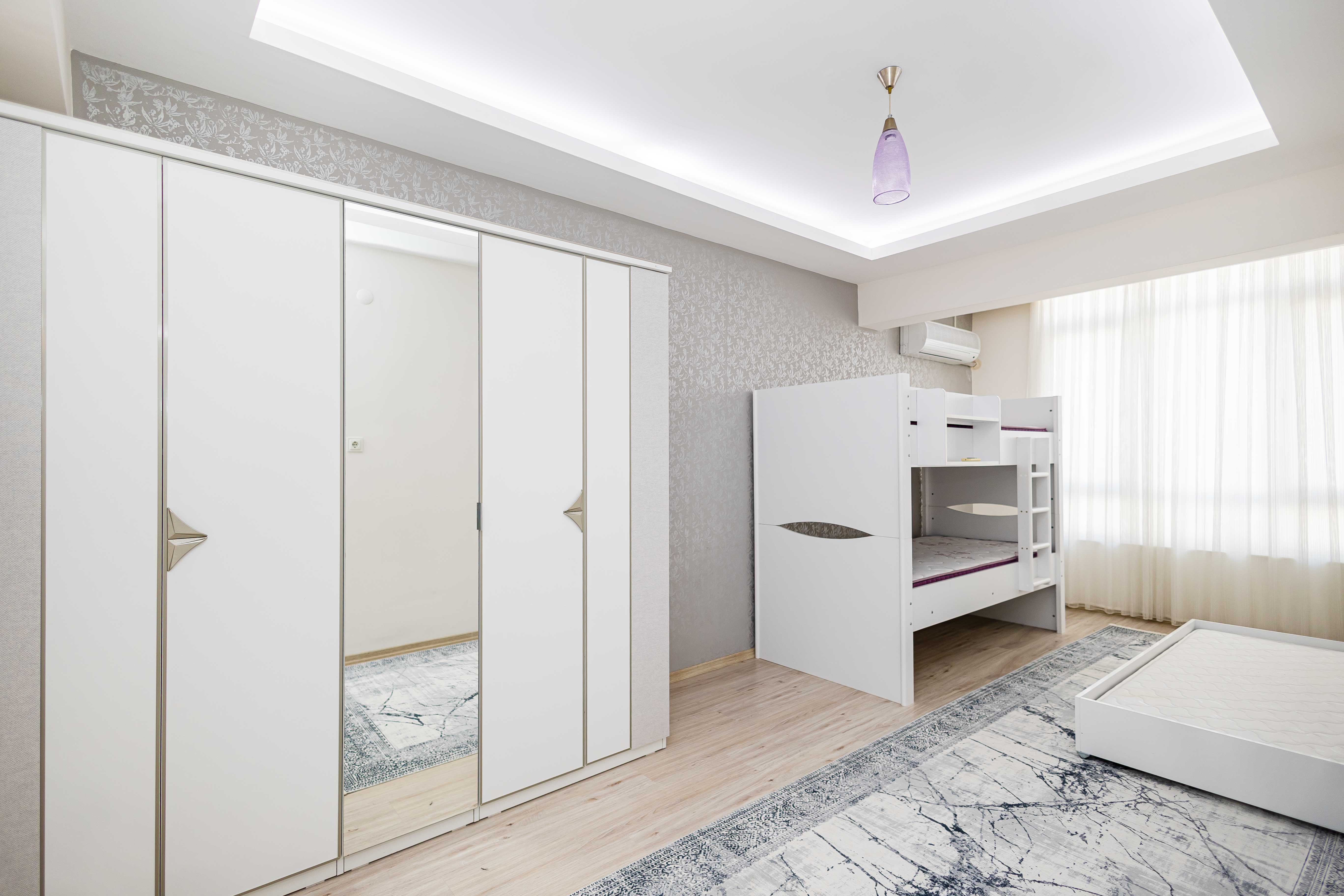 Квартира 3+1 с мебелью и отдельной кухней в районе Оба - 450 м до моря