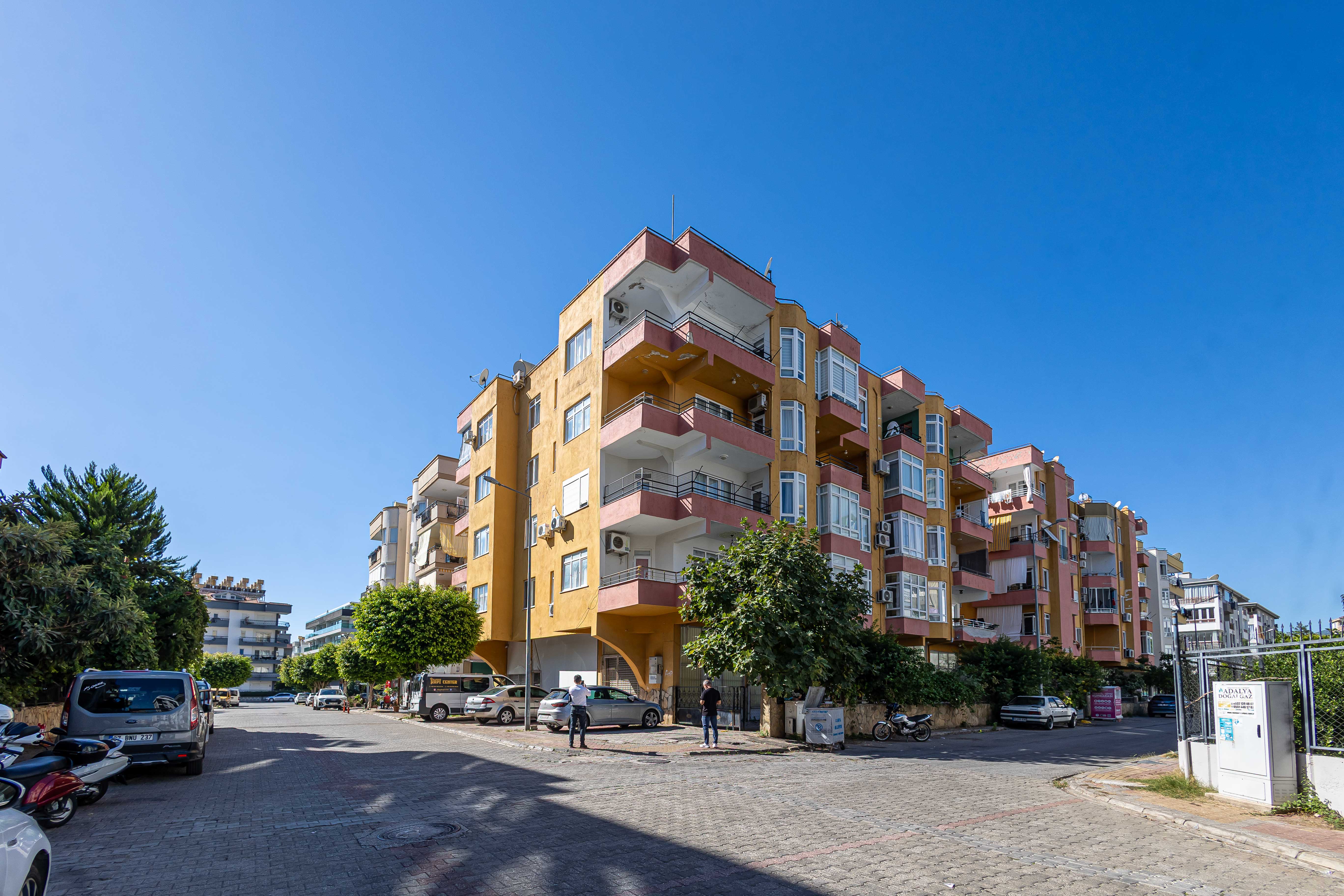 Квартира 3+1 с мебелью и отдельной кухней в районе Оба - 450 м до моря