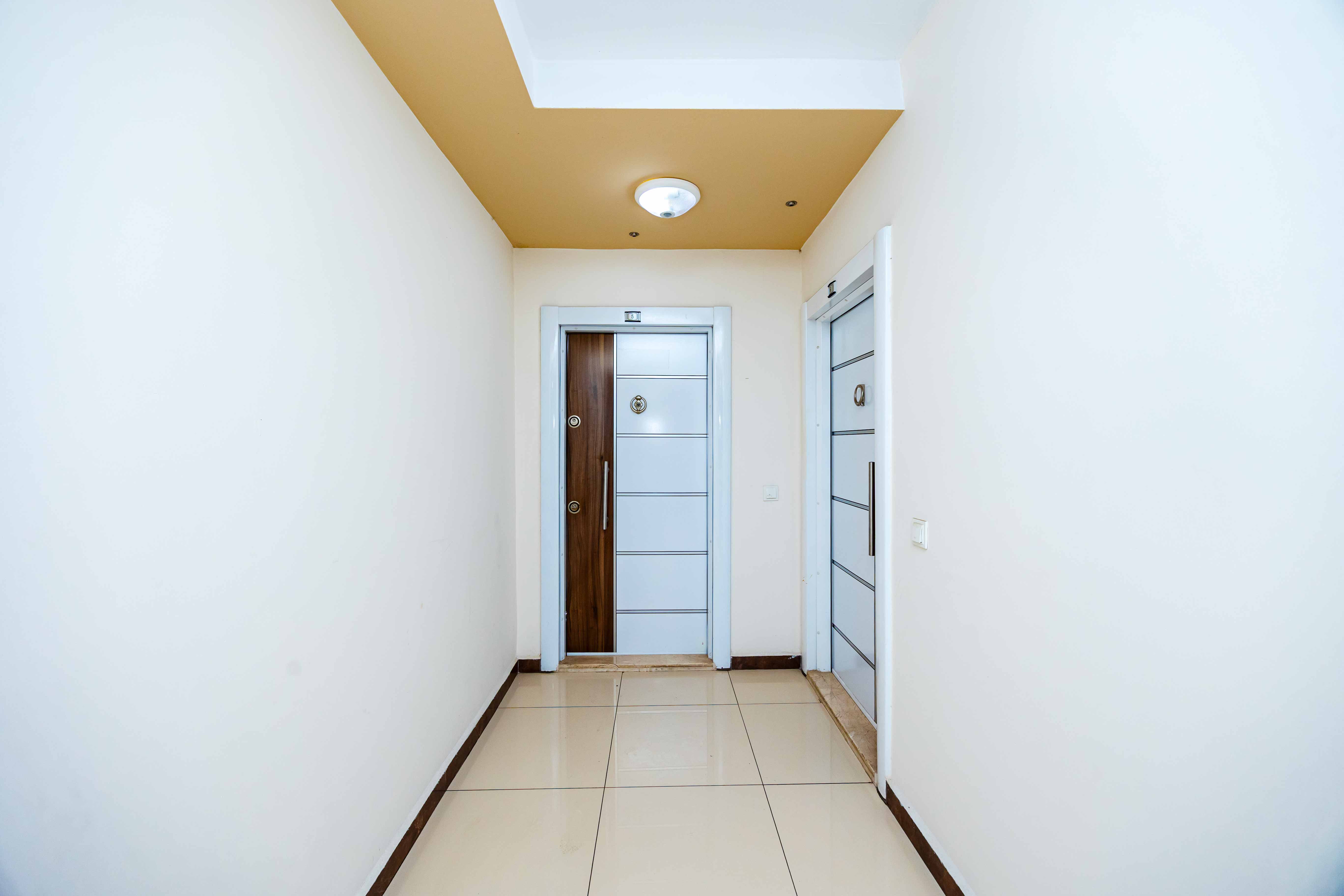 Oba bölgesinde 1+1 daire – eşyalı ve geniş teraslı