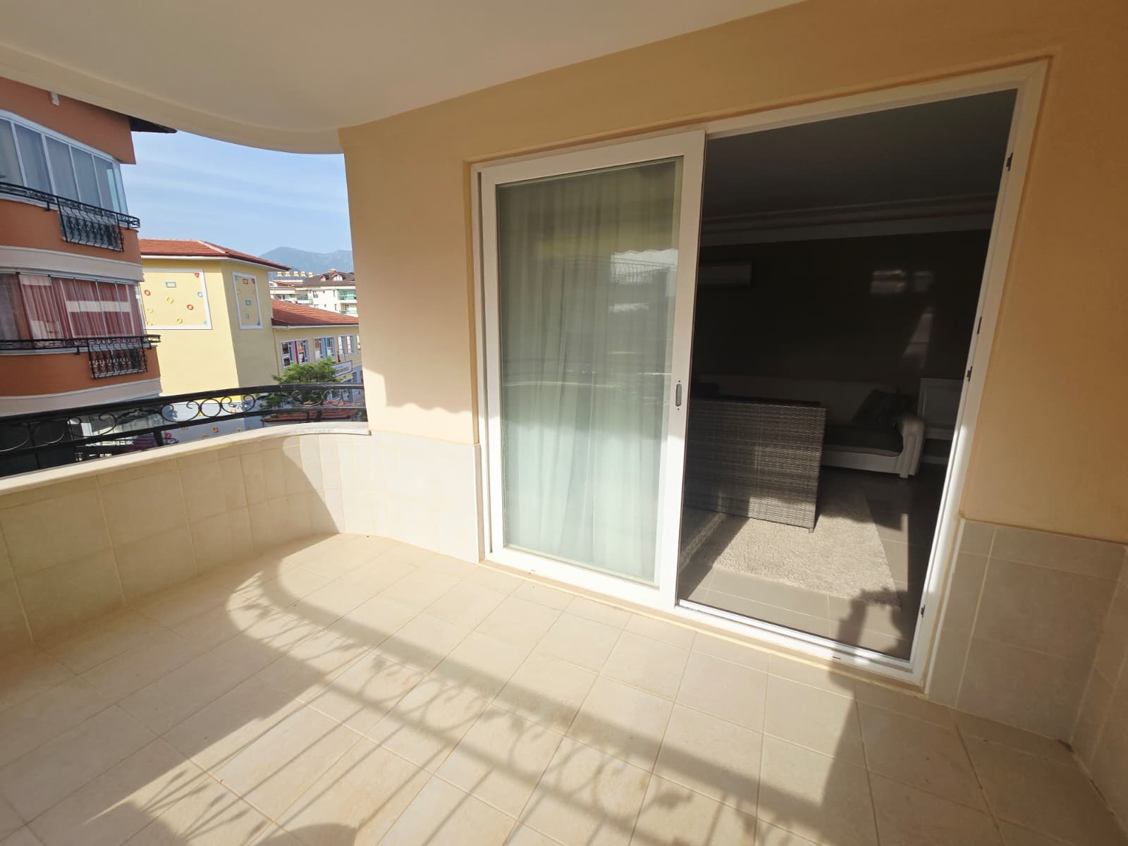 2+1 apartment with a residence permit in the Oba district - furnished, mountain views, comfortable residence