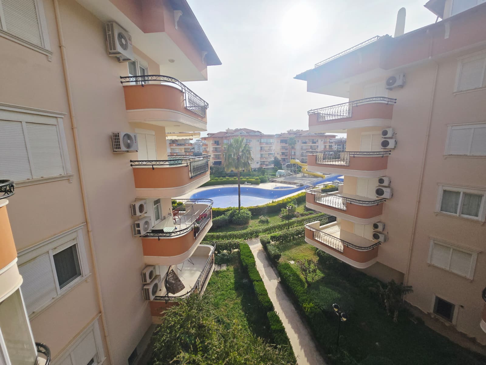 2+1 apartment with a residence permit in the Oba district - furnished, mountain views, comfortable residence