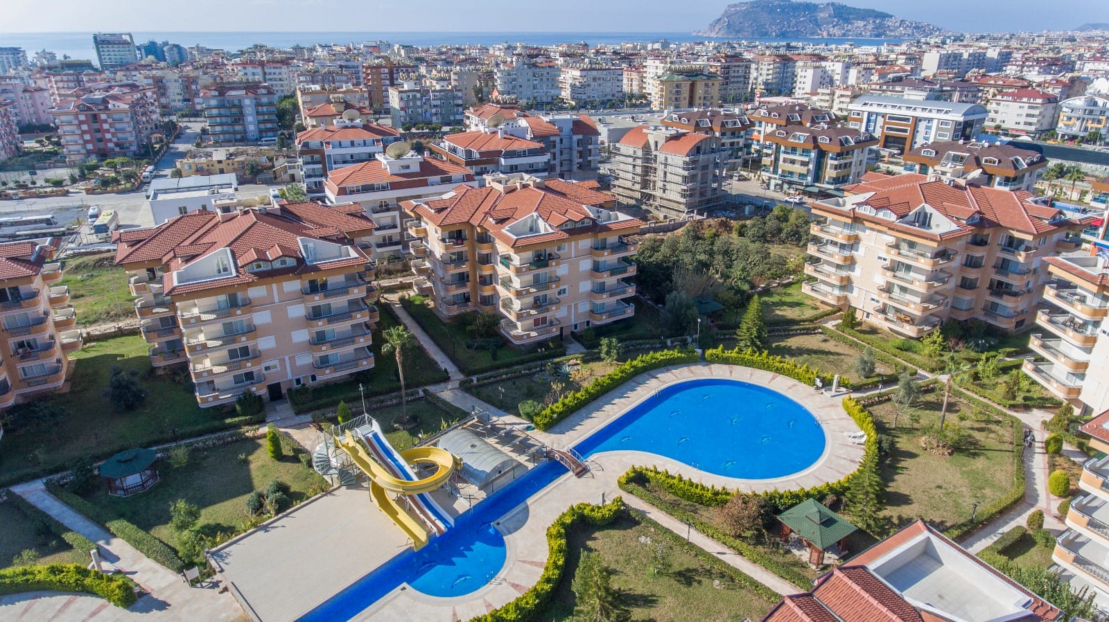 2+1 apartment with a residence permit in the Oba district - furnished, mountain views, comfortable residence