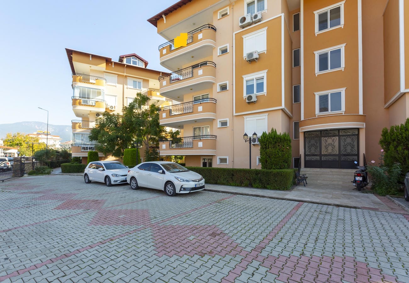 2+1 apartment with a residence permit in the Oba district - furnished, mountain views, comfortable residence