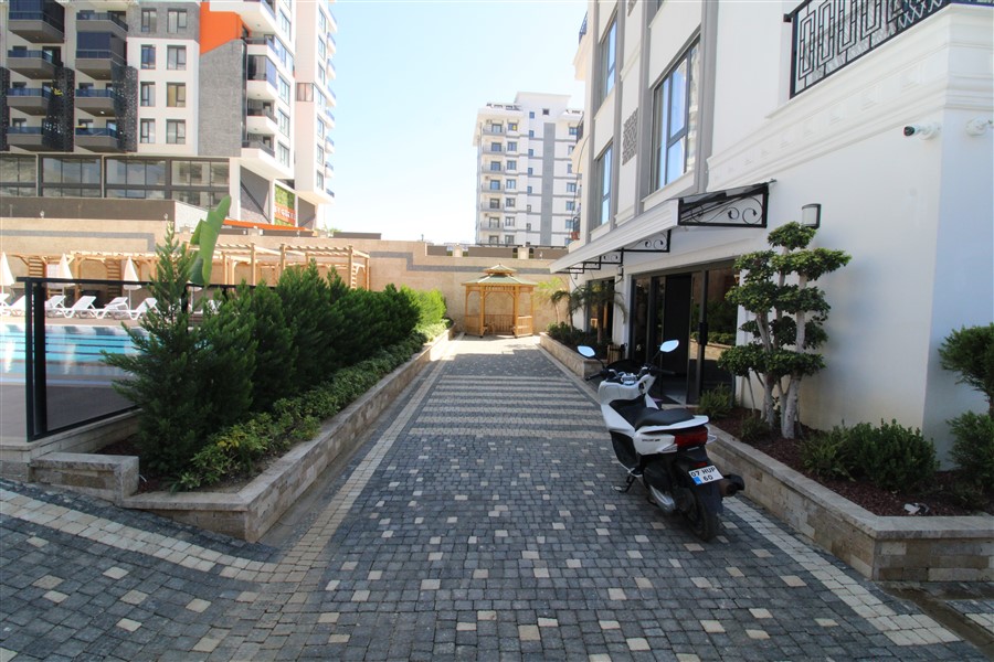 Apartments for citizenship in Mahmutlar – two-room apartments with fine finishing
